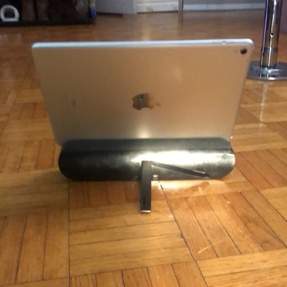 Spectech Bluetooth speaker - Picture 7 of 8